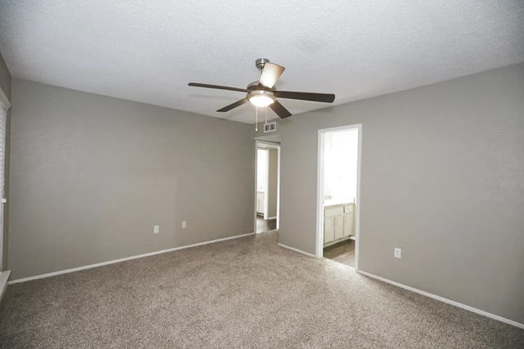 Arlington apartments for rent - image - Belmont Place (B2) - Bedroom 4.webp