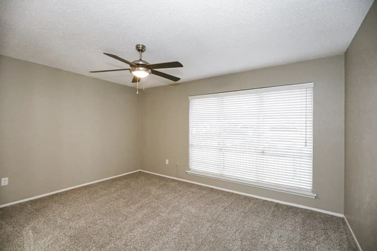 Arlington apartments for rent - image - Belmont Place (B2) - Bedroom 5.webp