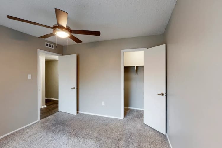Arlington apartments for rent - image - Belmont Place - Bedroom 6.webp