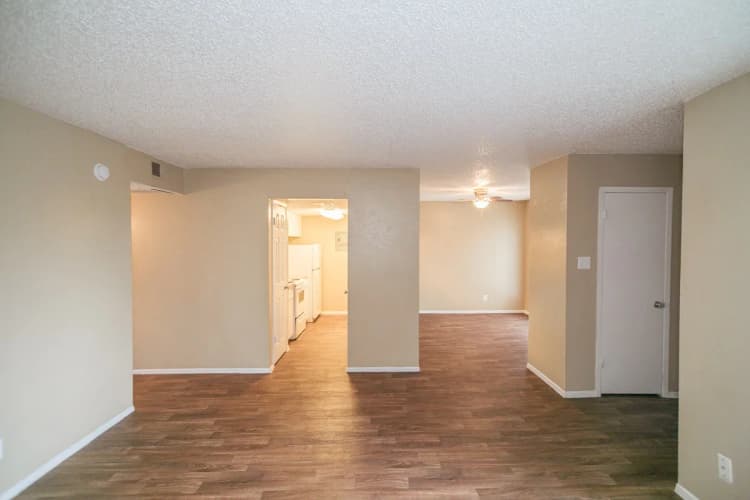 Arlington apartments for rent - image - Paisley (Abp) (Dimond) - Living room 1.webp