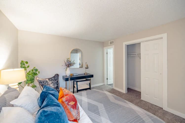 Arlington apartments for rent - image - Paisley (Abp) (Corvette) - Bedroom 2.webp