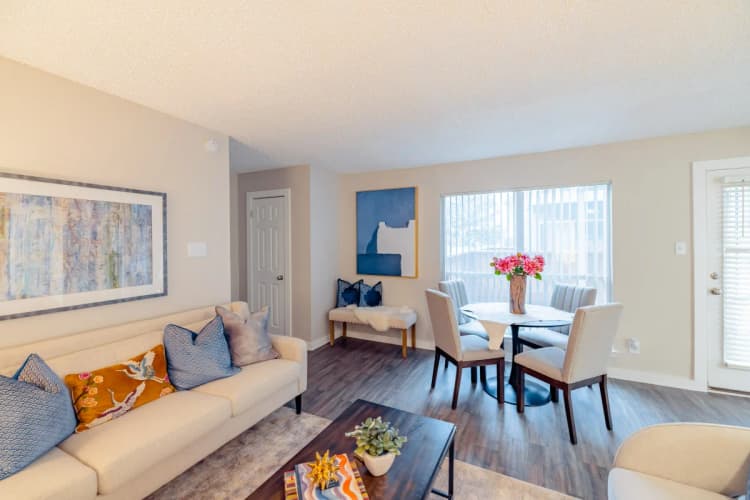 Arlington apartments for rent - image - Paisley (Abp) (Corvette) - Living room 6.webp