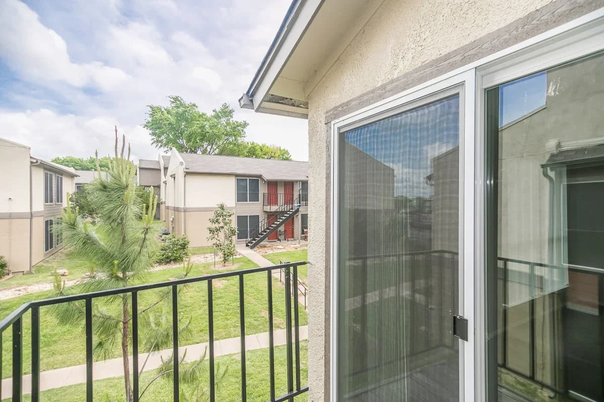 Arlington apartments for rent - Property image - The Paisley - 3