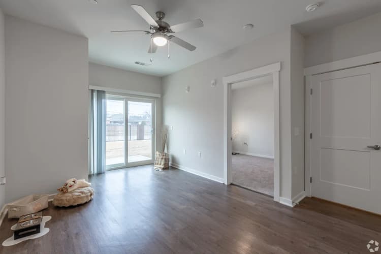 Arlington apartments for rent - image - Reserve At Mayfield - Living room 2.webp
