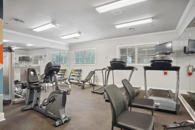 Arlington apartments for rent - image - Claremont - GYM.webp