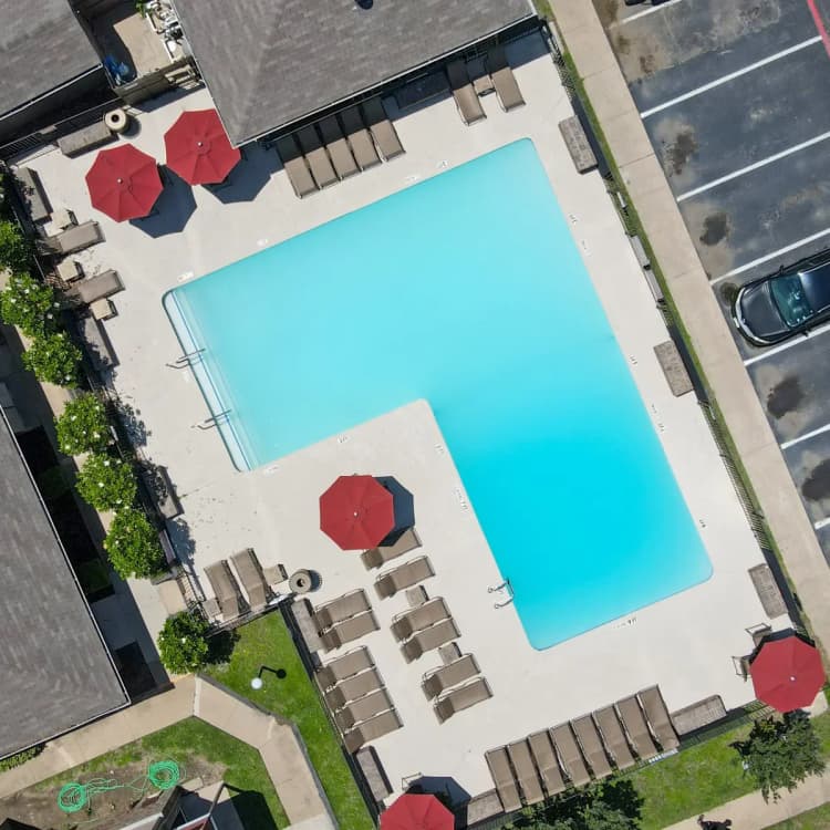 Arlington apartments for rent - image - Cedar Point Apts (Tc) - Pool.webp