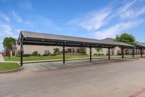 Arlington apartments for rent - image - Center Place Apts (Tc) - Exterior 3.webp