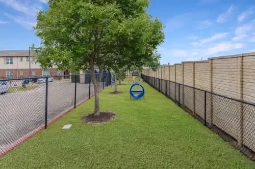 Arlington apartments for rent - image - Center Place Apts (Tc) - Exterior 6.webp