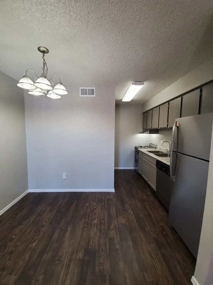 Arlington apartments for rent - image - Twenty Oaks Apartments - Kitchen.webp