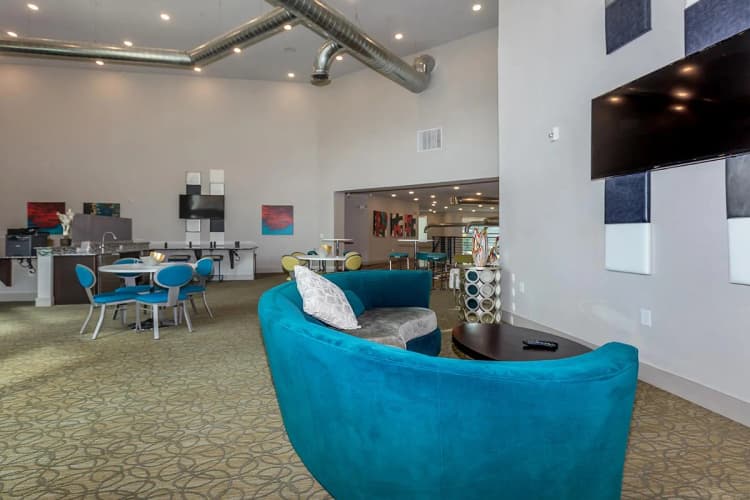 Arlington apartments for rent - image - 404 Border - Enterance.jpg