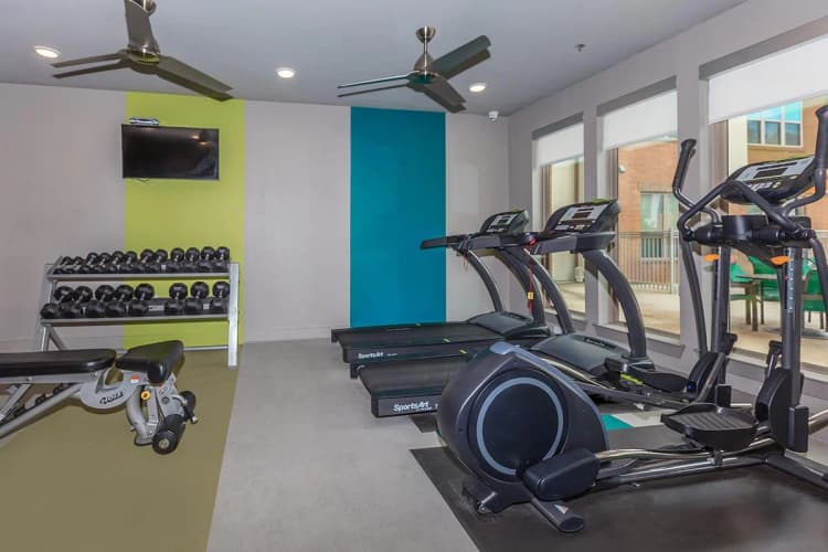 Arlington apartments for rent - image - 404 Border - Gym 3.jpg