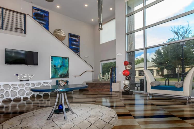 Arlington apartments for rent - image - 404 Border - Interior.jpg