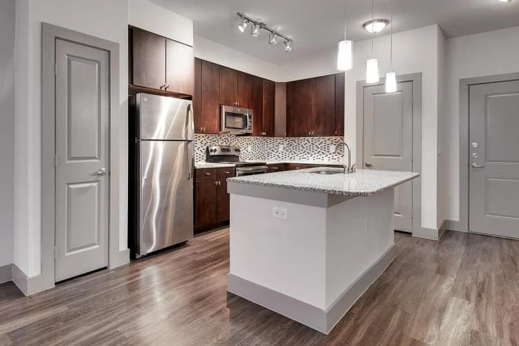 Arlington apartments for rent - image - 404 Border - Kitchen 2.jpg