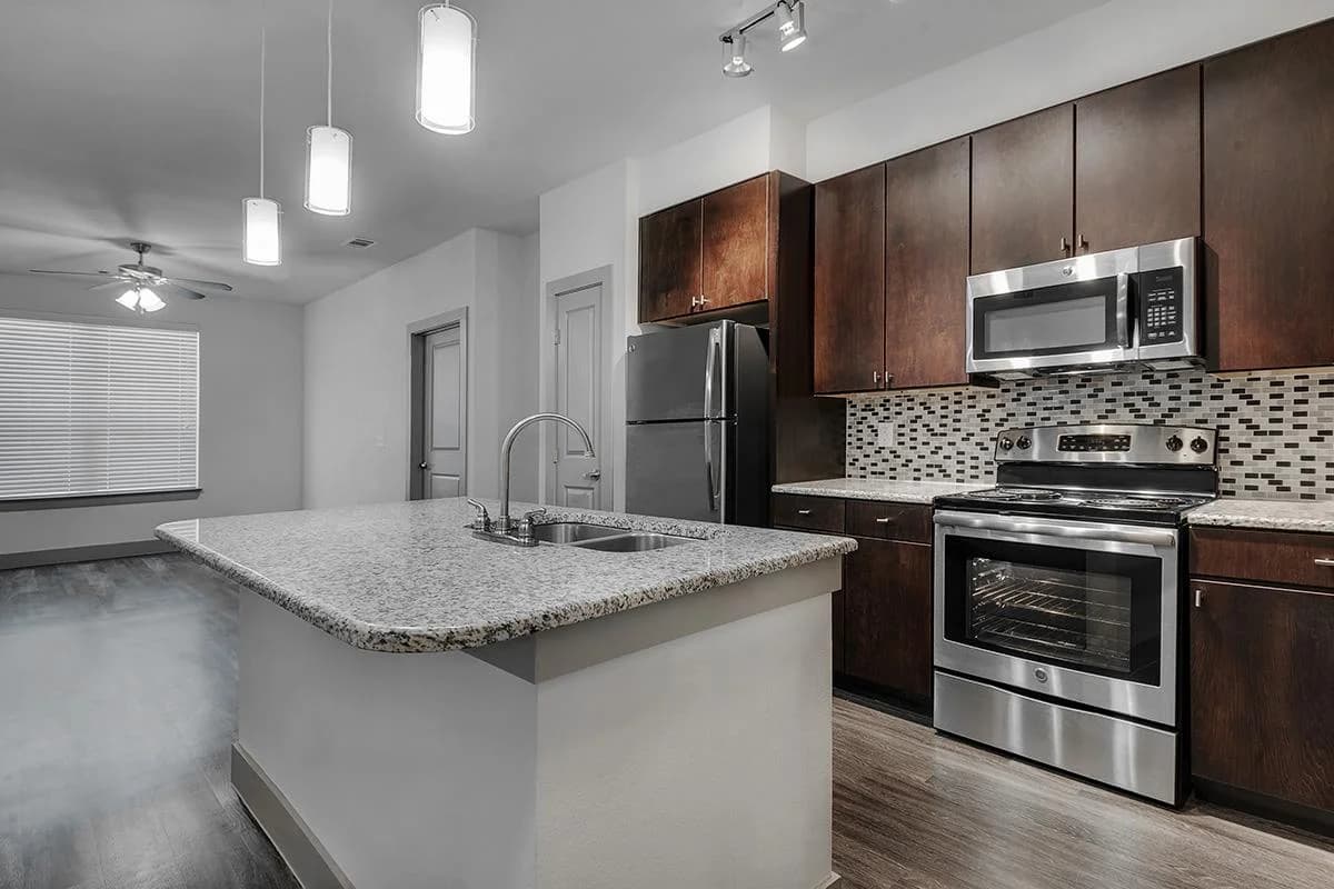 Arlington apartments for rent - image - 404 Border - Kitchen.jpg
