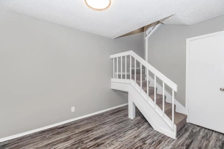 Arlington apartments for rent - image - Fielder Crossing - Stairs.jpg