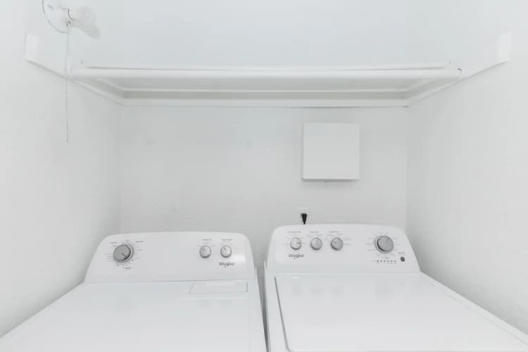Arlington apartments for rent - image - Fielder Crossing - Laundry room.jpg