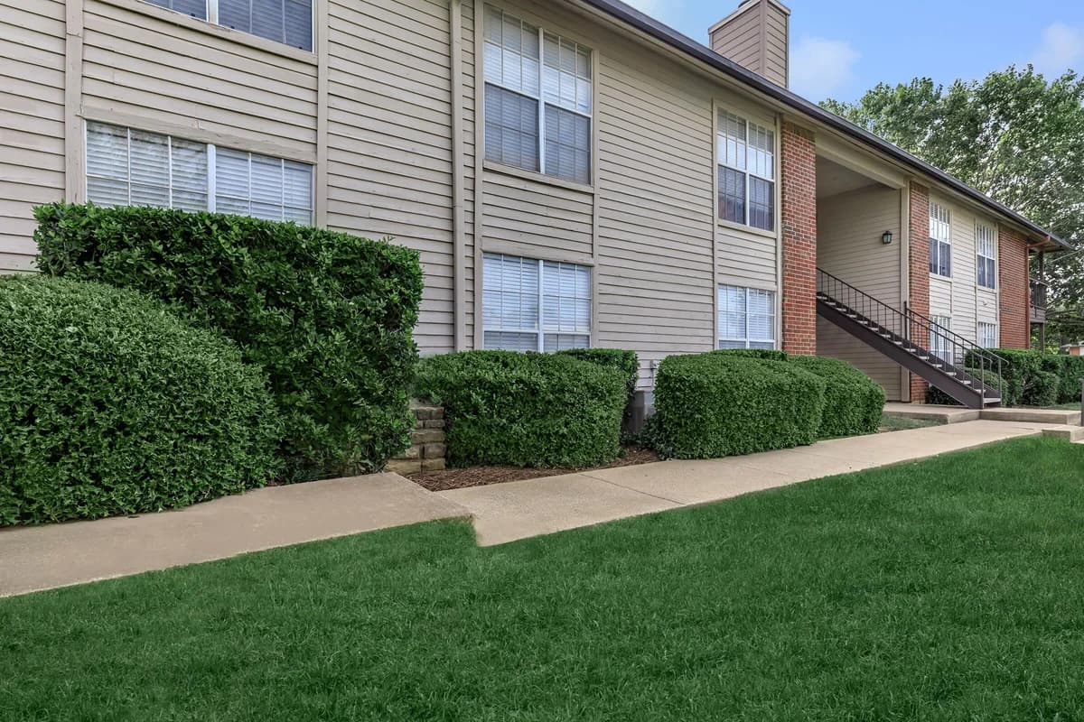 Arlington apartments for rent - Property image - Oak Chase - 2