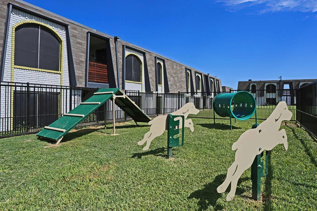 Arlington apartments for rent - Property image - Park At Timberlake - 1