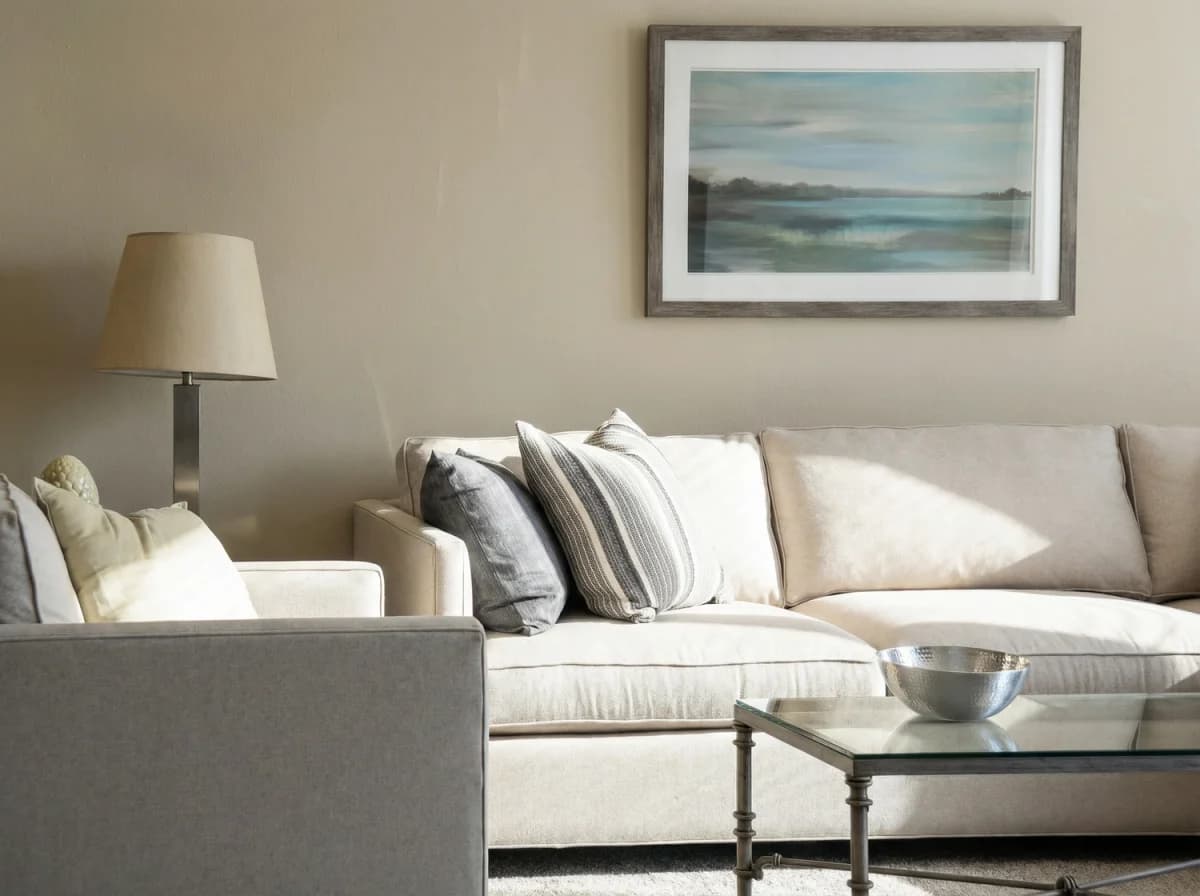 Arlington apartments for rent - image - Waterbury Place - TV Lounge.webp