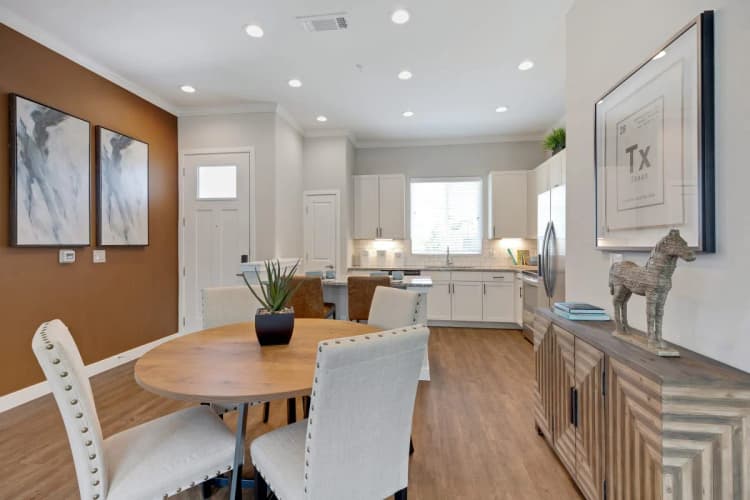 Arlington apartments for rent - image - Avilla Lakeridge - 13.jpg
