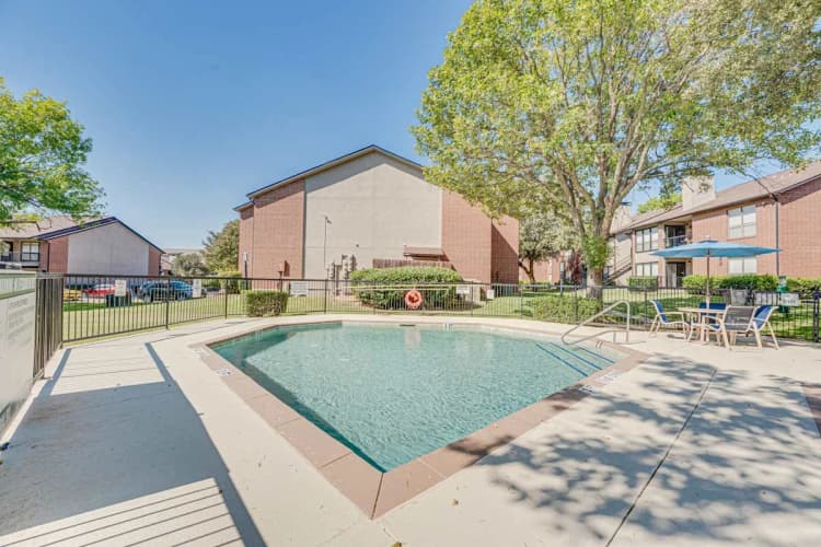 Arlington apartments for rent - image - Bardin Oaks - 17.jpg