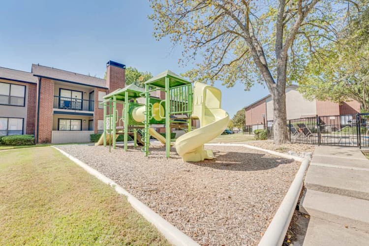 Arlington apartments for rent - image - Bardin Oaks - 24.jpg