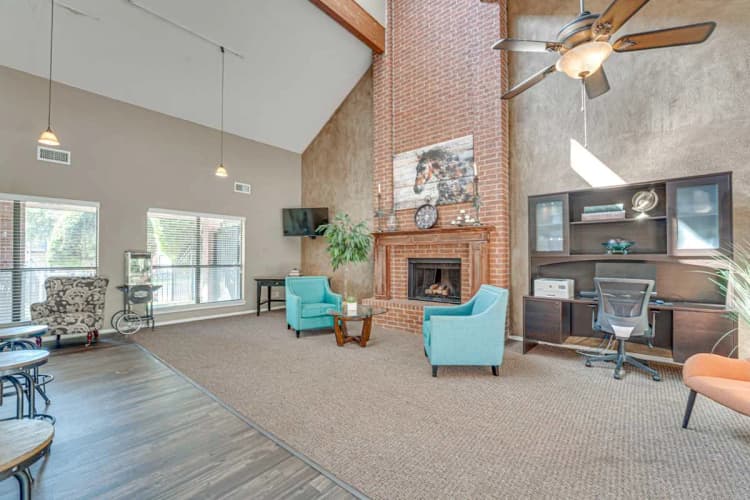 Arlington apartments for rent - image - Bardin Oaks - 32.jpg
