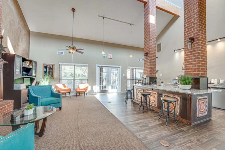 Arlington apartments for rent - image - Bardin Oaks - 33.jpg