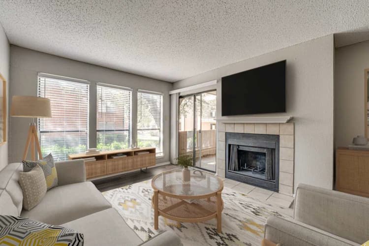 Arlington apartments for rent - image - Bardin Oaks - 50.jpg