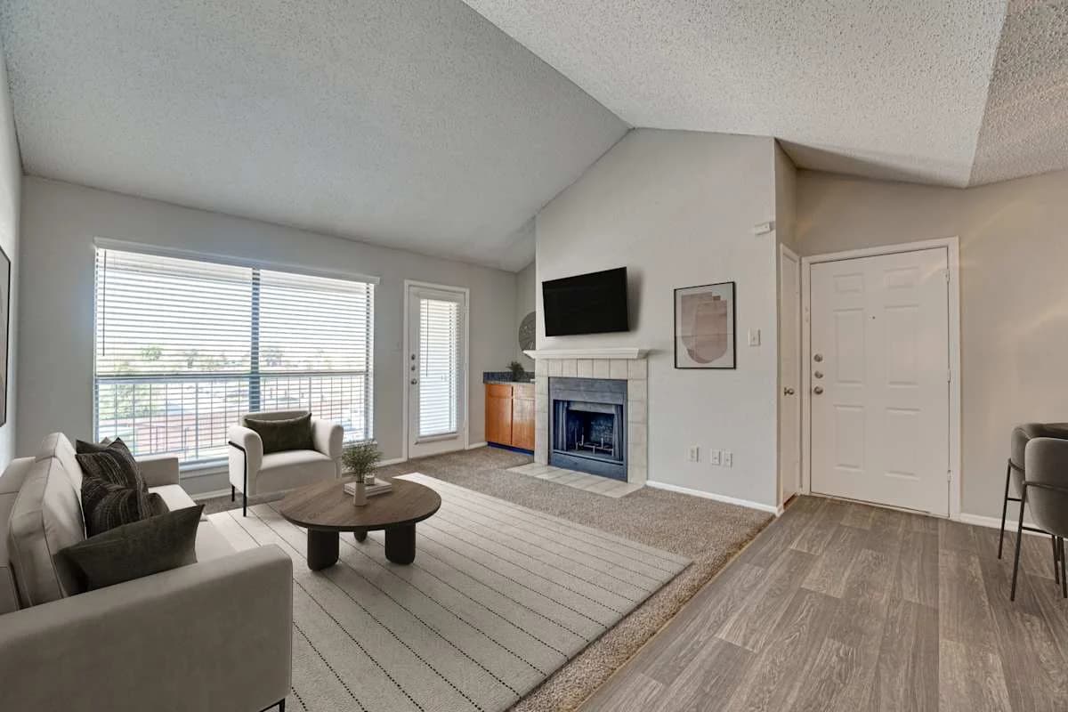 Arlington apartments for rent - image - Bardin Oaks - 61.jpg