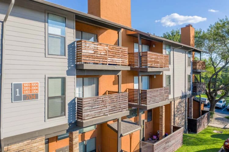 Arlington apartments for rent - image - Vine Apartments - 22 (1).jpg