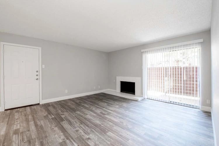 Arlington apartments for rent - image - Vine Apartments - 37 (1).jpg