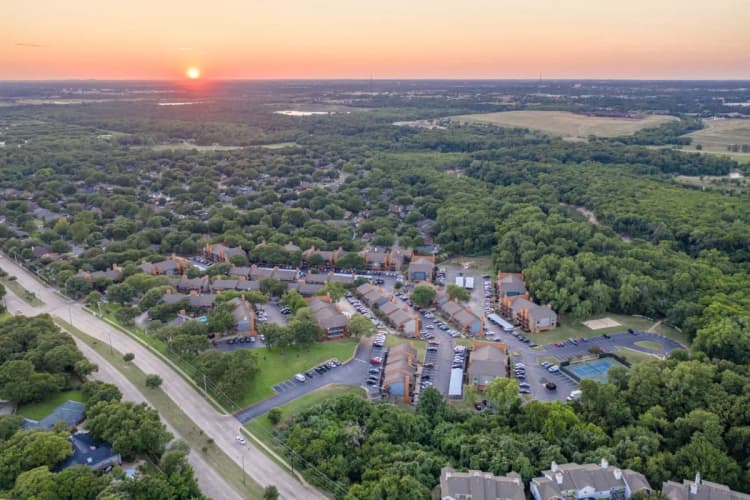 Arlington apartments for rent - image - Vine Apartments - 43 (1).jpg