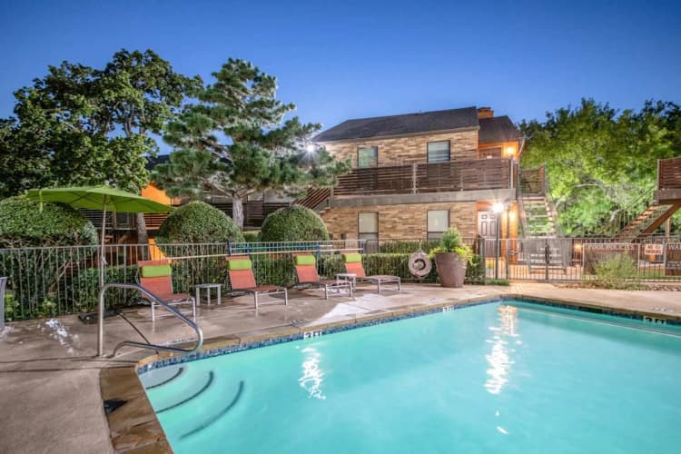 Arlington apartments for rent - image - Vine Apartments - 61 (1).jpg