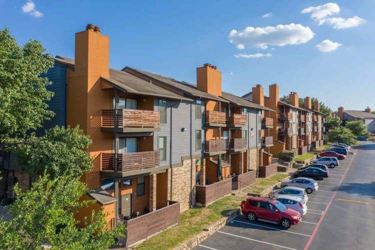 Arlington apartments for rent - image - Vine Apartments - 63 (1).jpg