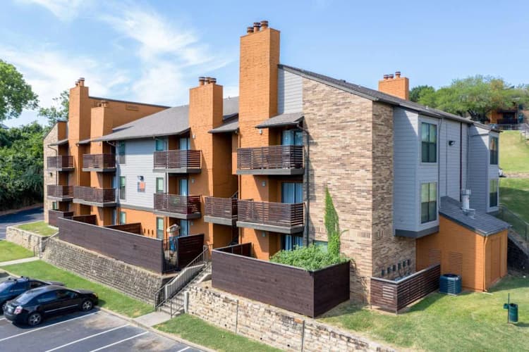 Arlington apartments for rent - image - Vine Apartments - 65 (1).jpg