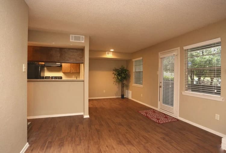 Arlington apartments for rent - image - Cedar Bend - 35.jpg