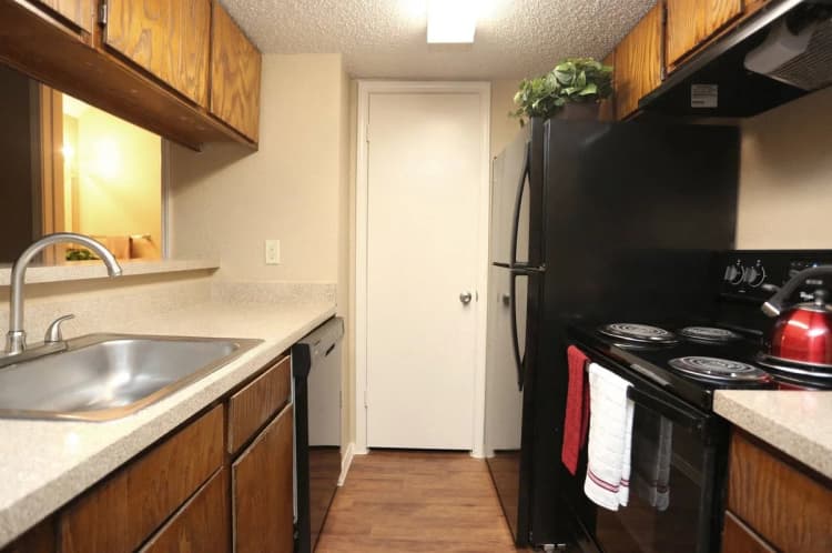 Arlington apartments for rent - image - Cedar Bend - 38.jpg