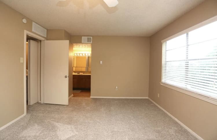 Arlington apartments for rent - image - Cedar Bend - 39.jpg