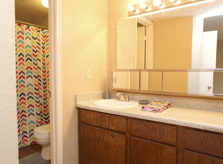 Arlington apartments for rent - image - Cedar Bend - 40.jpg