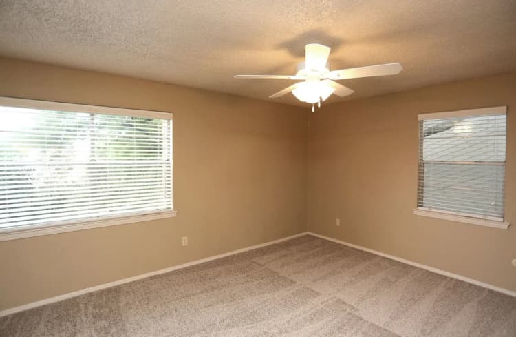 Arlington apartments for rent - image - Cedar Bend - 47.jpg