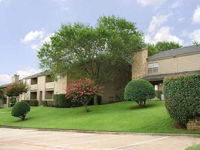 Arlington apartments for rent - Property image - Cedar Bend - 2