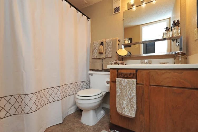 Arlington apartments for rent - image - Cedar Bend - 49.jpg