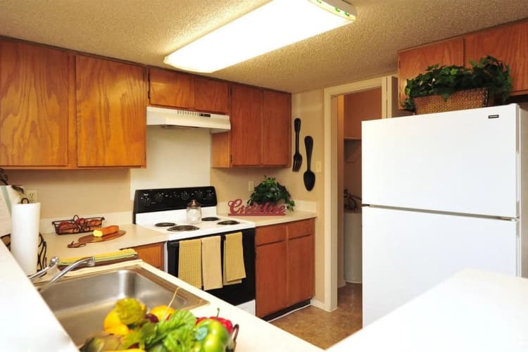 Arlington apartments for rent - image - Cedar Bend - 59.jpg