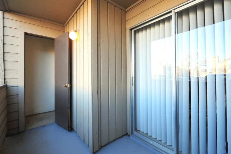 Arlington apartments for rent - image - Cedar Bend - 63.jpg