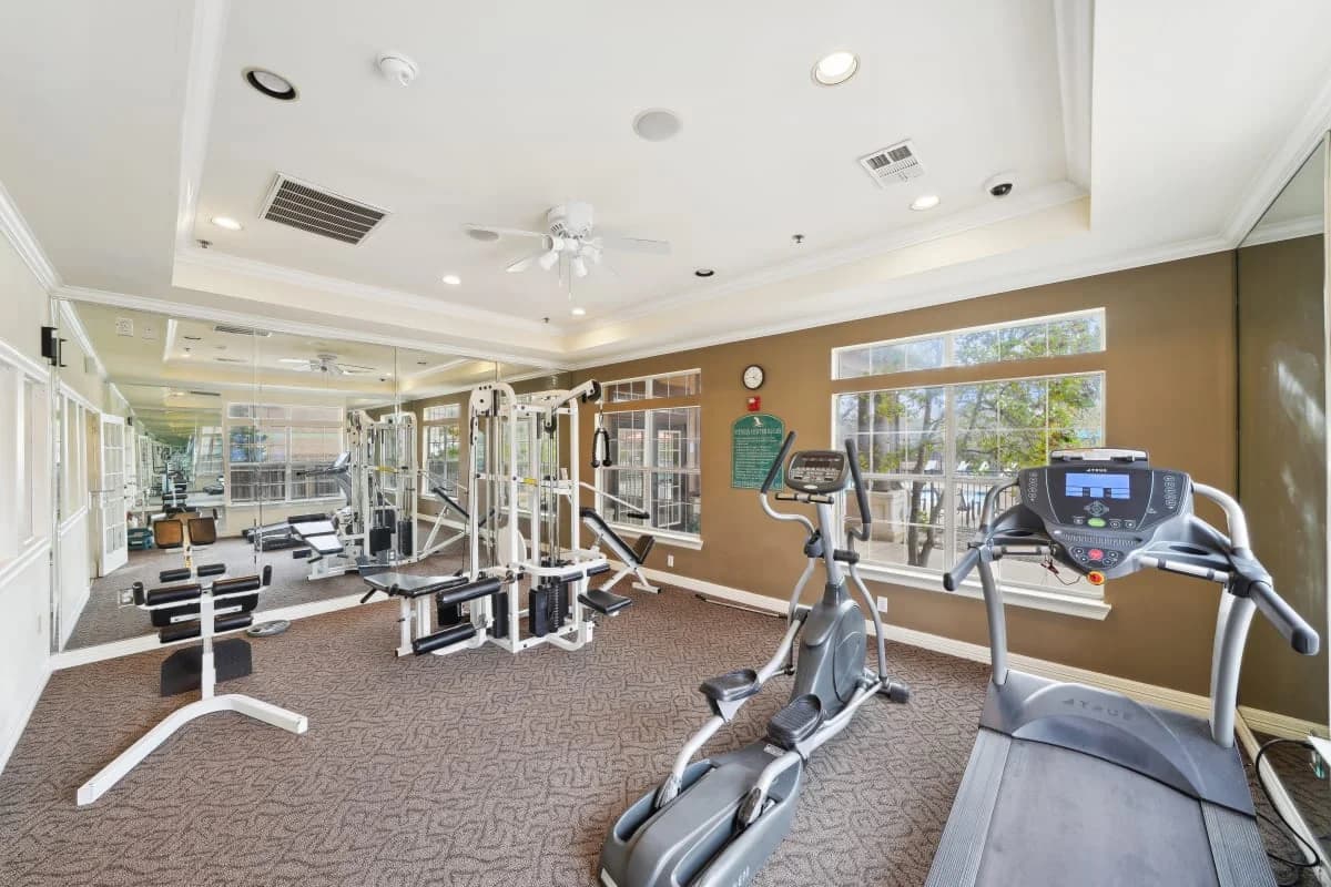 Arlington apartments for rent - image - Falcon Lakes - 22.jpg