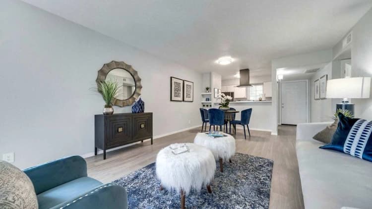Arlington apartments for rent - image - Hendrix - 04.jpg