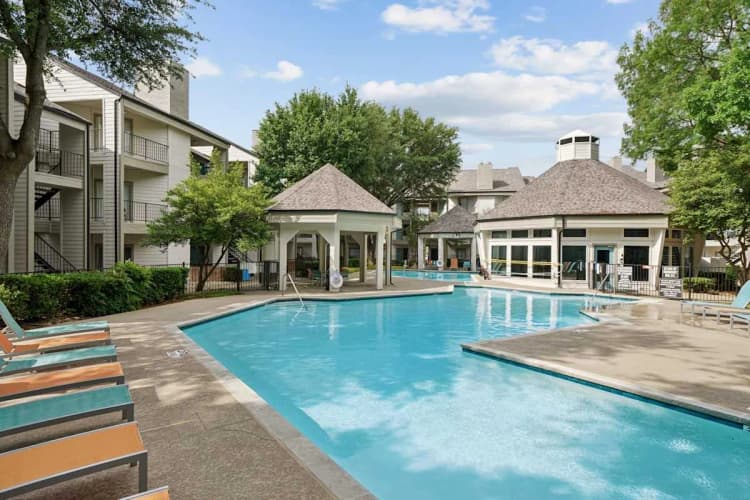 Arlington apartments for rent - image - Laurels Of Sendera - 01.jpg