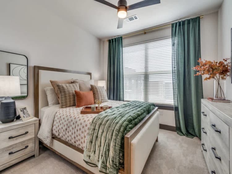 Arlington apartments for rent - image - Lenox Cooper - 04.jpg