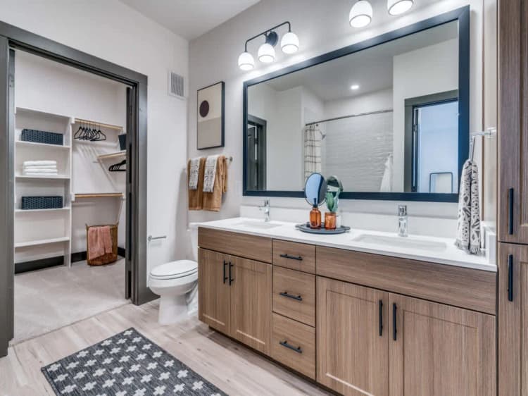 Arlington apartments for rent - image - Lenox Cooper - 05.jpg
